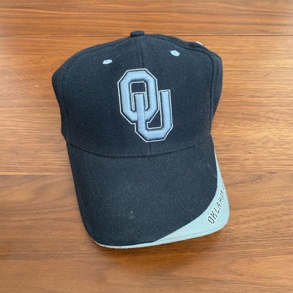 Oklahoma University Sooners Hat - Picture 2 of 4